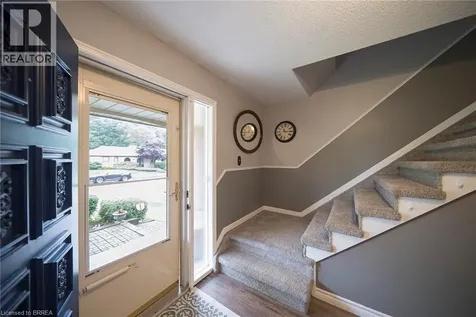 118 Greenfield Road Brantford ON N3R 7C8