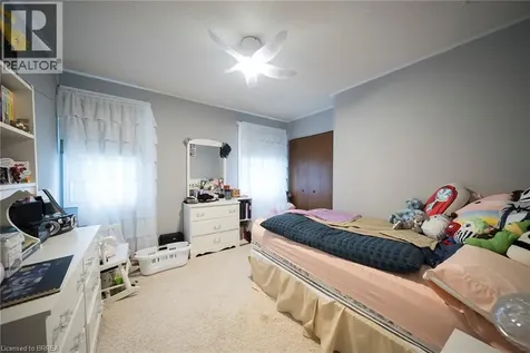 118 Greenfield Road Brantford ON N3R 7C8
