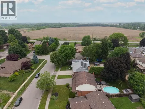 118 Greenfield Road Brantford ON N3R 7C8