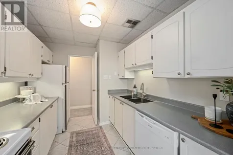 389 Dundas Street London East (east K) ON N6B 3L5