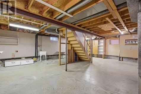 310 Mceachern Crescent Ottawa ON K1E 3K2