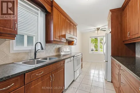 310 Mceachern Crescent Ottawa ON K1E 3K2