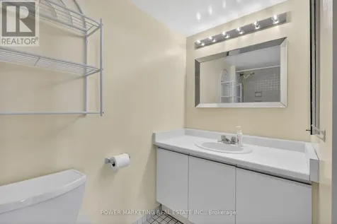 2760 Carousel Crescent Ottawa ON K1T 2N4