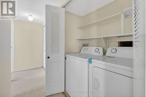 2760 Carousel Crescent Ottawa ON K1T 2N4