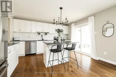84 Brisote Lane Ottawa ON K2S 0V3