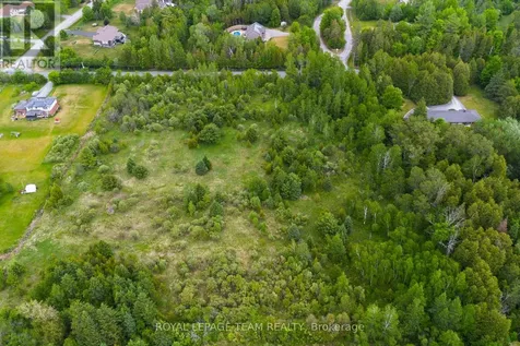 883 William Mooney Road Ottawa ON K0A 1L0