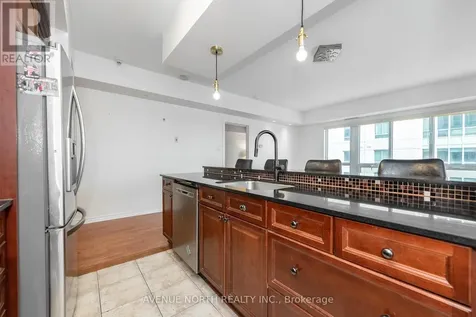 200 Rideau Street Ottawa ON K1N 5Y1