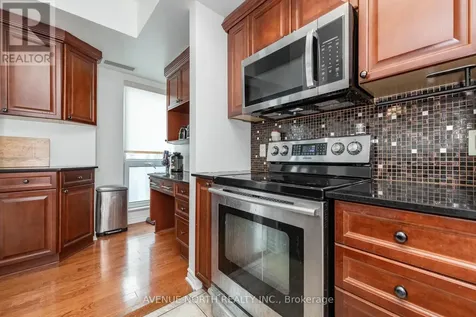 200 Rideau Street Ottawa ON K1N 5Y1