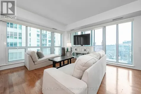 200 Rideau Street Ottawa ON K1N 5Y1