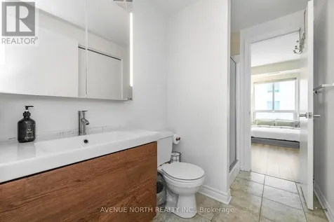 200 Rideau Street Ottawa ON K1N 5Y1