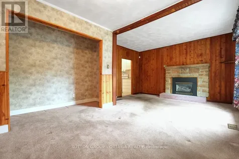 442 Wentworth Avenue Ottawa ON K2B 5J8