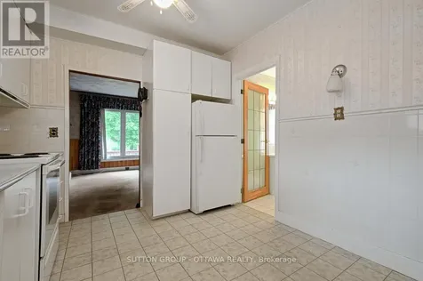 442 Wentworth Avenue Ottawa ON K2B 5J8