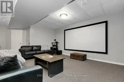 938 Payer Street Clarence-rockland ON K4K 1N2