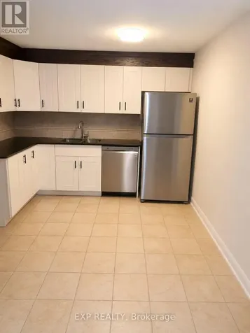 1599 Lassiter Terrace Ottawa ON K1J 8R6