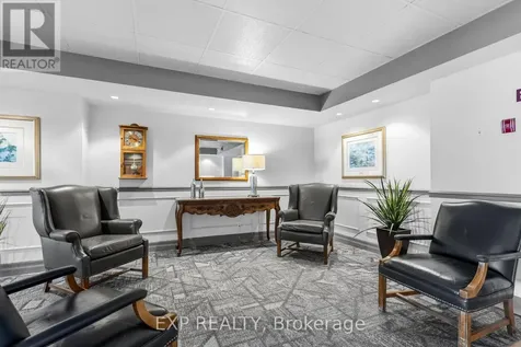 1599 Lassiter Terrace Ottawa ON K1J 8R6