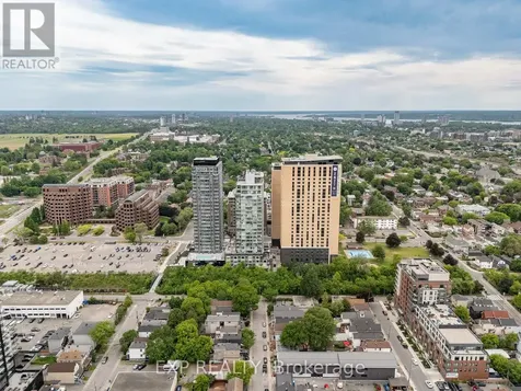 105 Champagne Avenue North Ottawa ON K1S 5E5