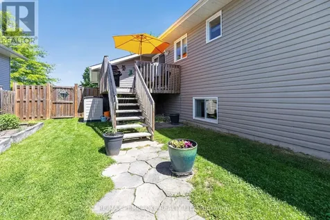 39 Oak Avenue Petawawa ON K8H 0B5