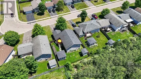 39 Oak Avenue Petawawa ON K8H 0B5