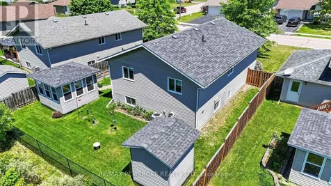 39 Oak Avenue Petawawa ON K8H 0B5