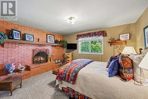 126 Lakeshore Drive Lanark Highlands ON K0A 3L0