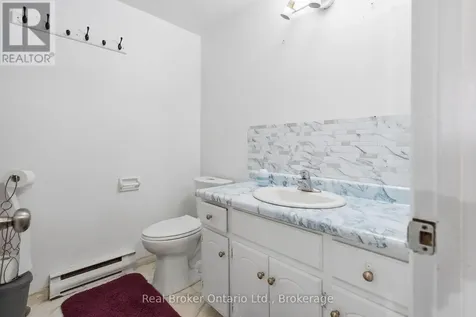 126 Dinison Crescent Kitchener ON N2E 2V2
