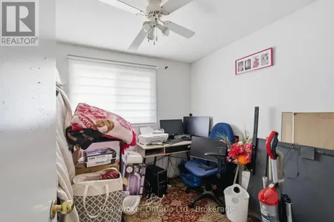 126 Dinison Crescent Kitchener ON N2E 2V2