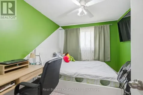 126 Dinison Crescent Kitchener ON N2E 2V2