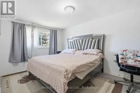 126 Dinison Crescent Kitchener ON N2E 2V2