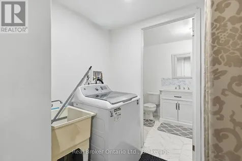 126 Dinison Crescent Kitchener ON N2E 2V2