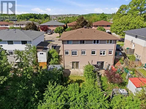 126 Dinison Crescent Kitchener ON N2E 2V2