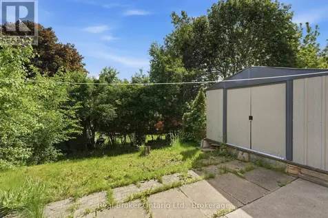126 Dinison Crescent Kitchener ON N2E 2V2