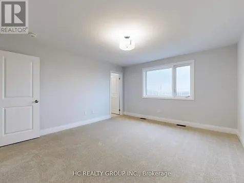 827 Smoothwater Lane Pickering ON L1X 0R6