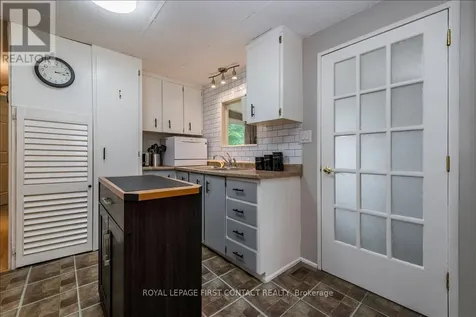 11 Hawthorne Drive Innisfil ON L9S 1P7