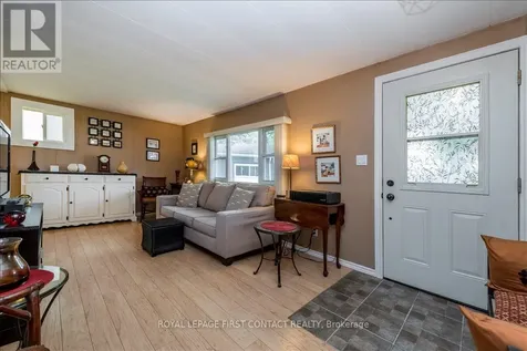 11 Hawthorne Drive Innisfil ON L9S 1P7