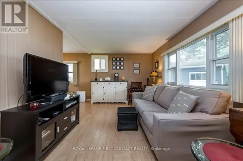 11 Hawthorne Drive Innisfil ON L9S 1P7