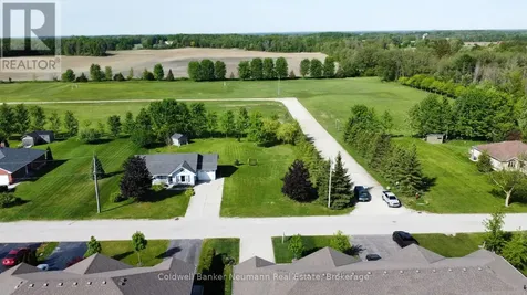 12 Brown Street South Minto ON N0G 1M0