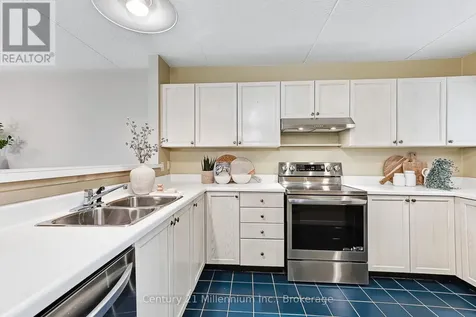 409 Mariners Way Collingwood ON L9Y 5C7