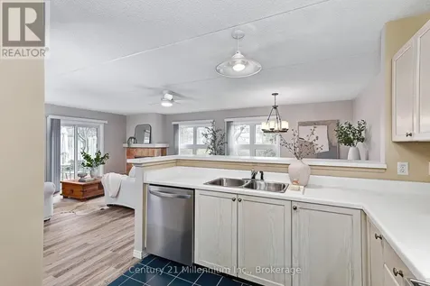 409 Mariners Way Collingwood ON L9Y 5C7
