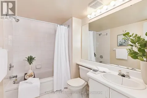409 Mariners Way Collingwood ON L9Y 5C7