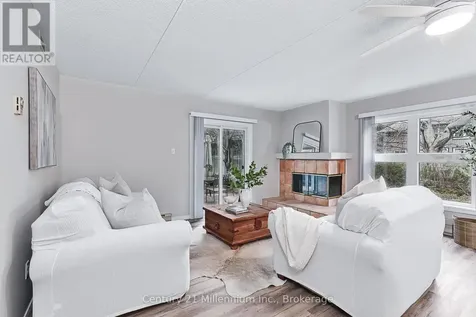 409 Mariners Way Collingwood ON L9Y 5C7