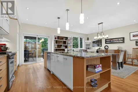 368A Berkley Avenue Ottawa ON K2A 2G7