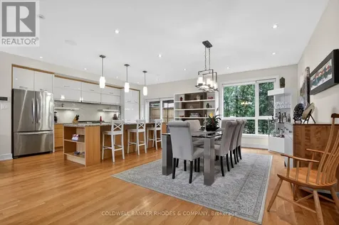 368A Berkley Avenue Ottawa ON K2A 2G7