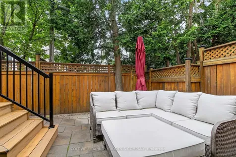 368A Berkley Avenue Ottawa ON K2A 2G7