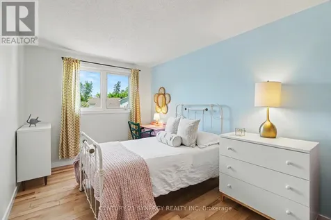1078 Taffy Lane Ottawa ON K1C 1Y5