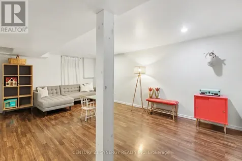 1078 Taffy Lane Ottawa ON K1C 1Y5