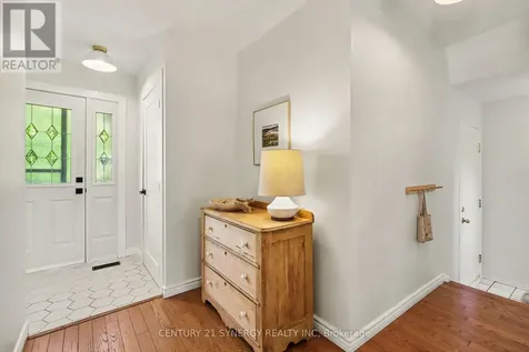 1078 Taffy Lane Ottawa ON K1C 1Y5