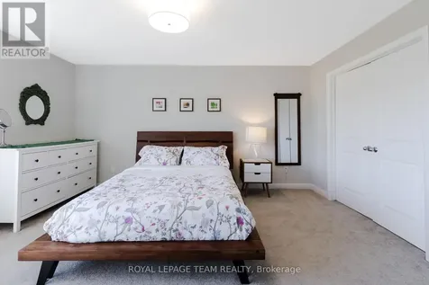 86 Escarpment Crescent Ottawa ON K2T 0L8