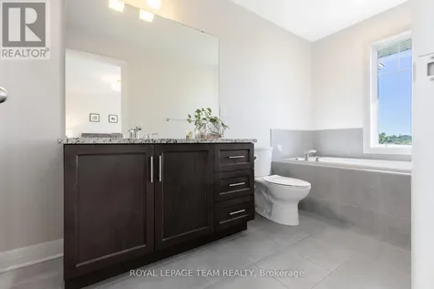 86 Escarpment Crescent Ottawa ON K2T 0L8