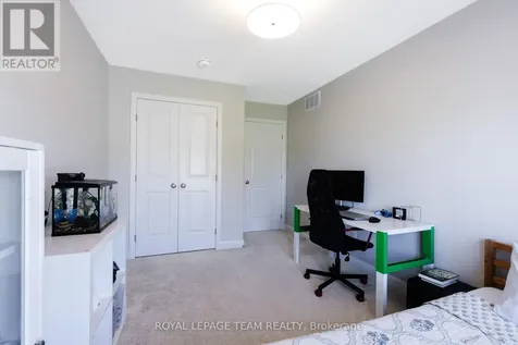 86 Escarpment Crescent Ottawa ON K2T 0L8