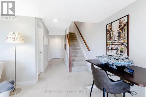 86 Escarpment Crescent Ottawa ON K2T 0L8